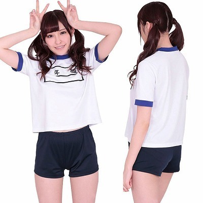 �[�b�P���t���̑����l�C�r�[�i�R�X�`���[���j